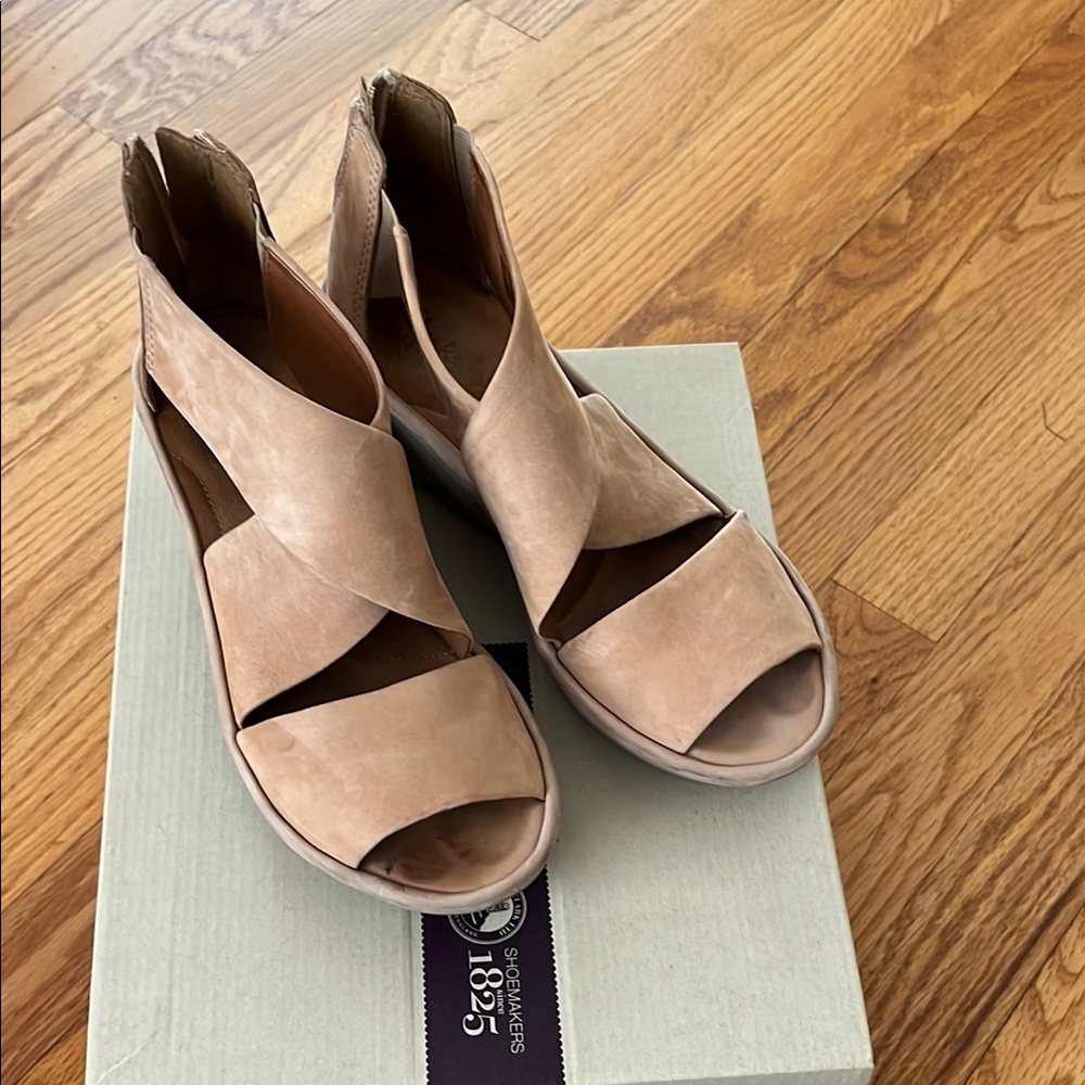 Women's Clarks platform sandals tan leather Clarene Glamor Style